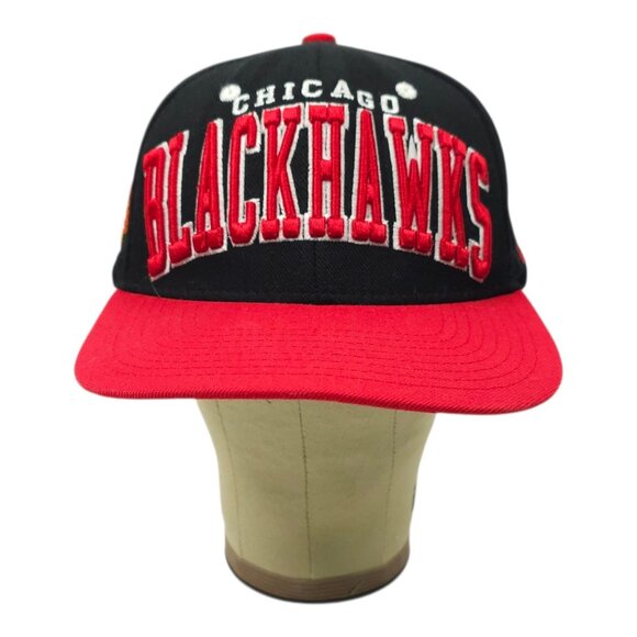Chicago Blackhawks NHL Cap Vintage Zephyr Snapback Black Red 3D Embroidered Hat - Picture 13 of 13